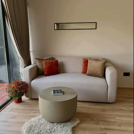 Luxecocottage شقة بودغوريتْسا