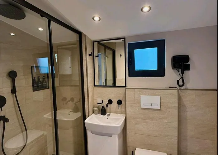 Luxecocottage Podgorica